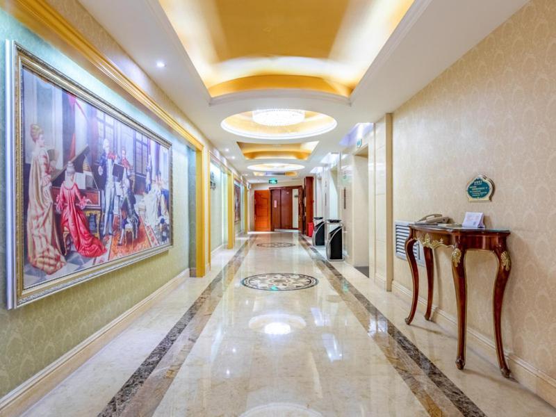 فندق فيينا شينزن سونجانج ميترو ستيشن شينزين المظهر الخارجي الصورة